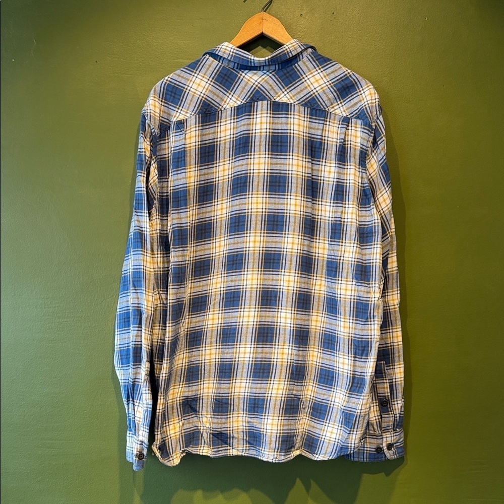 Filson Casual Blue and White Plaid Shirt - Picture 5 of 5